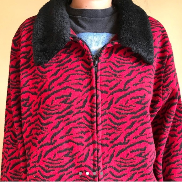 Red Zebra jacket🌹 - Picture 3 of 4